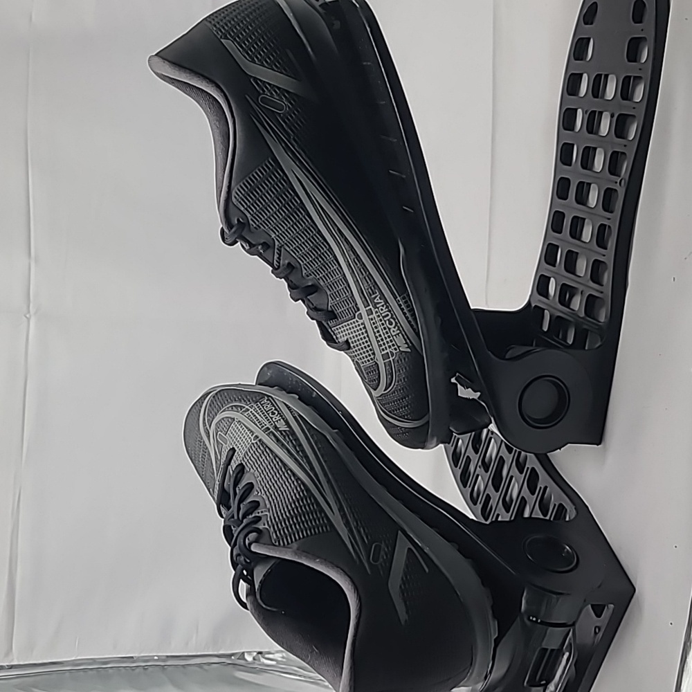 🔴 NIKE ZOOM MERCURIAL  Size 7 Black Cleats CV0985-004